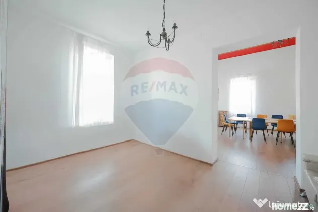 Spațiu Comercial + Birouri de Închiriat – 235 mp – ...