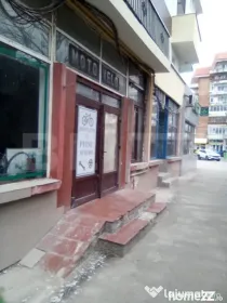 Spatiu comercial de inchiriat, 35 mp, zona Central