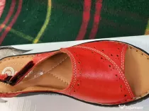 Sandale piele culoare rosu-NOU