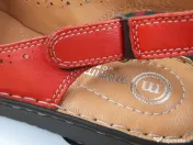 Sandale piele culoare rosu-NOU 