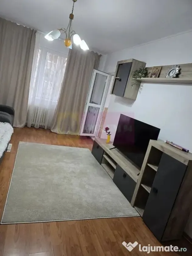 Apartamete 3 camere , decomandat , Aparatorii Patriei