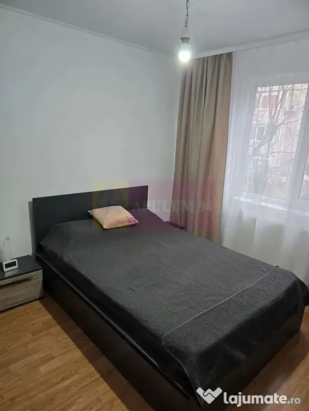 Apartamete 3 camere , decomandat , Aparatorii Patriei