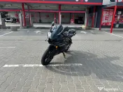 Motocicleta Yamaha yzf r125 2024