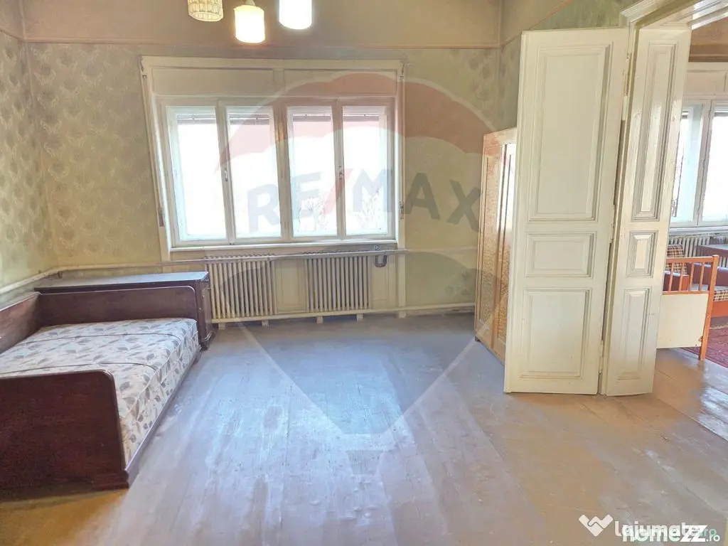Casă deosebita ultracentral Salonta