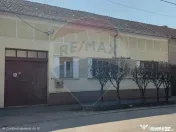 Casă deosebita ultracentral Salonta