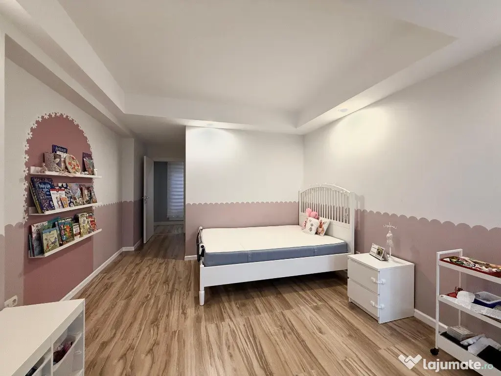 COSMOPOLIS - Apartament 4 camere, mobilat si utilat, terasa mare