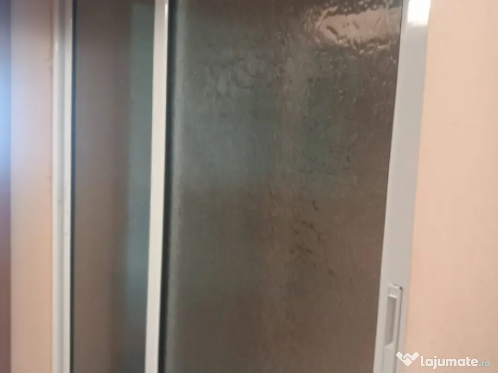 Apartament 3 camere, confort 1 decomandat, zona Vidin.