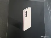 Samsung Galaxy Z fold 6 Pink 