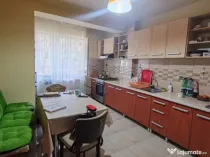 Apartament 3 camere, 70 mp, zonă Sasar