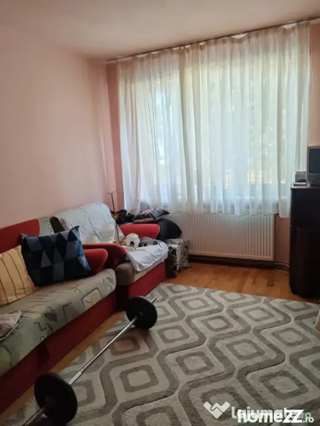 Apartament 3 camere | 70 mp | Zonă Sasar – Ideal pentru f