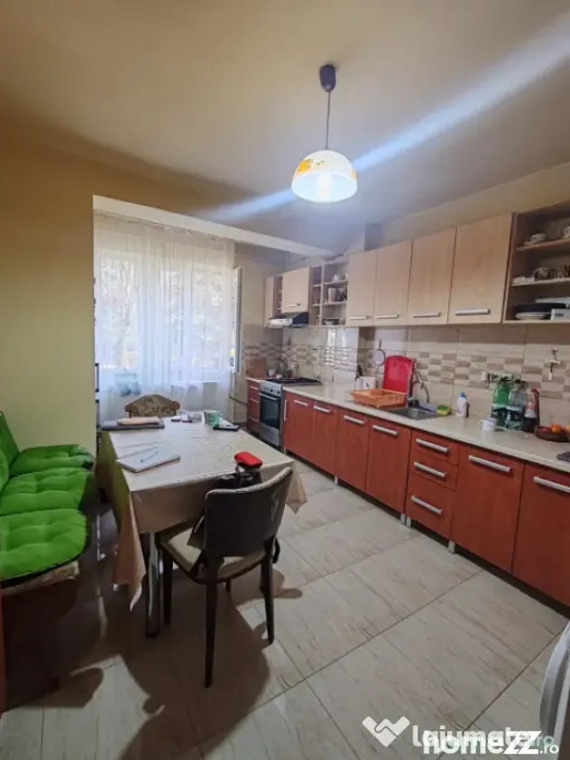 Apartament 3 camere | 70 mp | Zonă Sasar – Ideal pentru f
