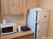 Inchiriez garsoniera, Deva,langa Primarie, etaj 1, pentru BIROU 