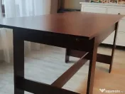 Vând masă extensibilă 