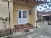 Bocsa Vasiova, Casa cocheta pentru familie, cu Gradina. 