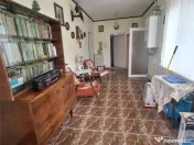 Bocsa Vasiova, Casa cocheta pentru familie, cu Gradina. 