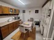 Bocsa Vasiova, Casa cocheta pentru familie, cu Gradina. 