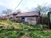 Casă din cărămidă cu teren generos de 2460 mp și ane... 