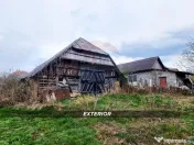 Casă din cărămidă cu teren generos de 2460 mp și ane... 