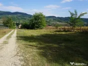 TEREN IDEAL PENTRU A-FRAME SAU UN CONTAINER MODERN 