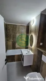 Apartament 3 camere, 3 balcoane, etaj 3