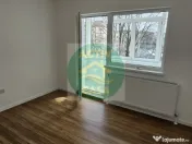 Apartament 3 camere, 3 balcoane, etaj 3 