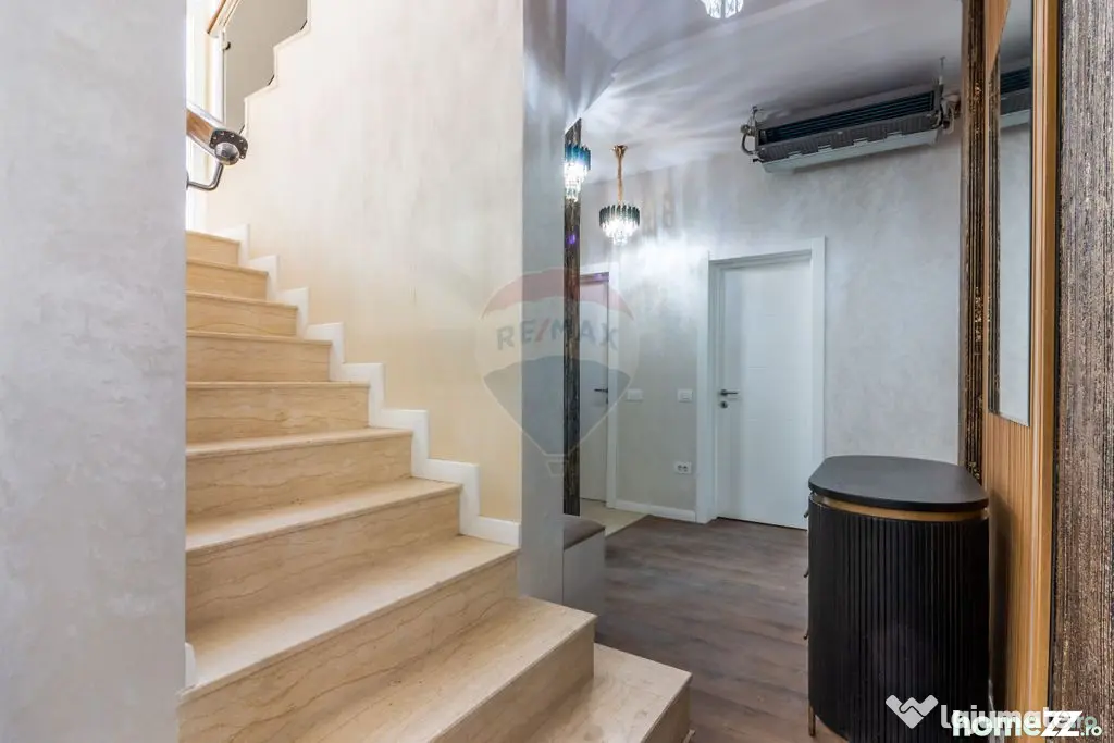 Vilă noua cu 5 camere de vânzare în zona Sud/Com.Berceni