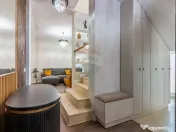 Casă / Vilă de lux cu 5 camere de vânzare în zona Sud... 