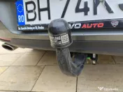 Vând sau schimb cu Zafira C și cu defecte 