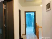 Proprietate Piatra Neamt-Vila cocheta,prevazuta cu terasa,garaj ,teren 