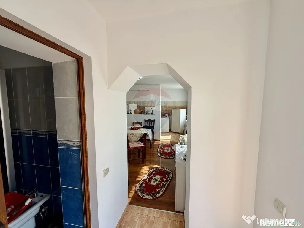 Casă / Vilă cu 4 camere de vânzare