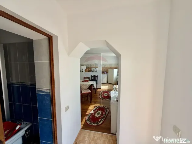 Casă / Vilă cu 4 camere de vânzare