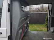 Vând Volkswagen transporter 