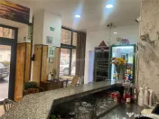De spatiu comercial-ideal bar-cafenea-multiple activitati 