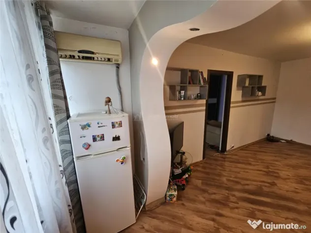 Resita, 2 Cam. Mobilat Utilat, Micro 3