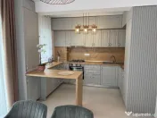 Casa individuală de lux, cuplată, 4 camere, zona 