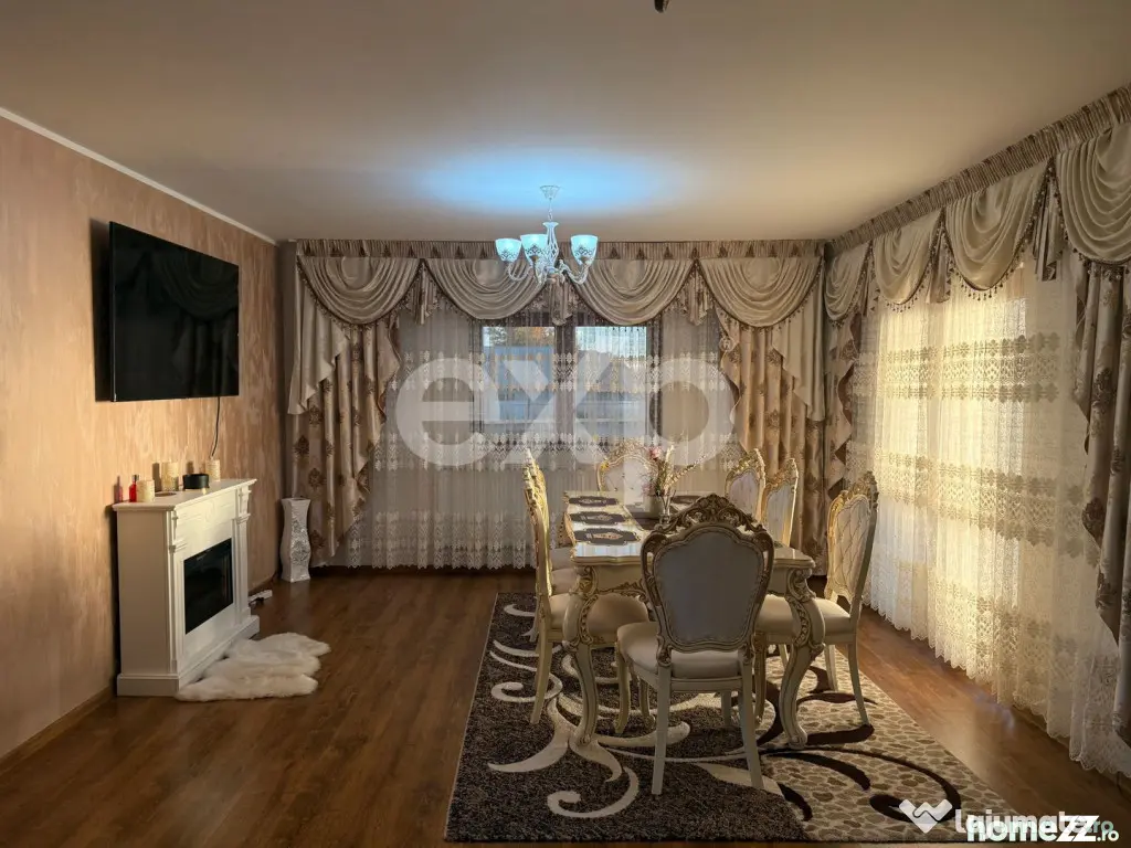 Casă / Vilă de vânzare cu 5 camere – Cartierul Nou, Sas