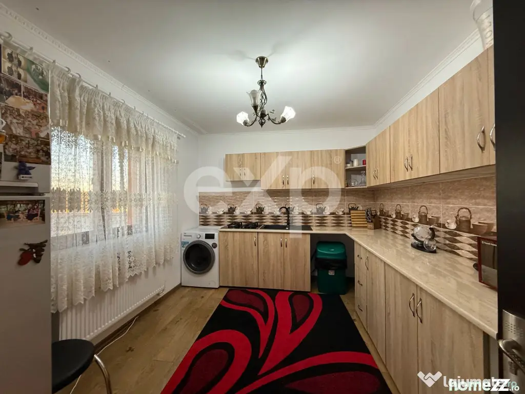 Casă / Vilă de vânzare cu 5 camere – Cartierul Nou, Sas