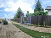 Vila de 260 mp cu anexe 40 mp si teren 1600 mp 