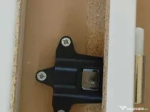 Tocuri de uși interior albe