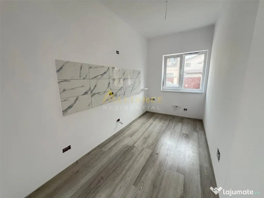 Vila individuala -4 camere - teren 308mp - Str. Padurea Cra