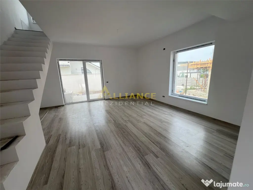 Vila individuala -4 camere - teren 308mp - Str. Padurea Cra