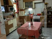 Apartament 3 camere,68mp utili, zona Dambu 