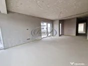 Duplex premium cu rooftop panoramic, in Voronet 