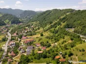 FILM!View superb catre munti,teren pretabil constructie Hote 