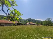 FILM!View superb catre munti,teren pretabil constructie Hote 