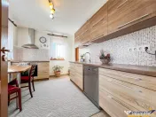 Film Tur 3D! Refugiu idilic la Arcus: confort modern imbrati 