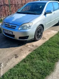 Toyota corolla hatchback 2006 benzina