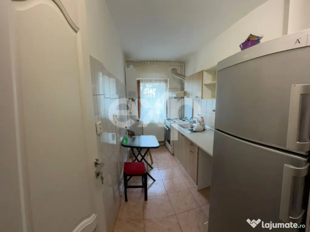 Garsonieră modernă | Parter | Subsol amenajat | Poziție e