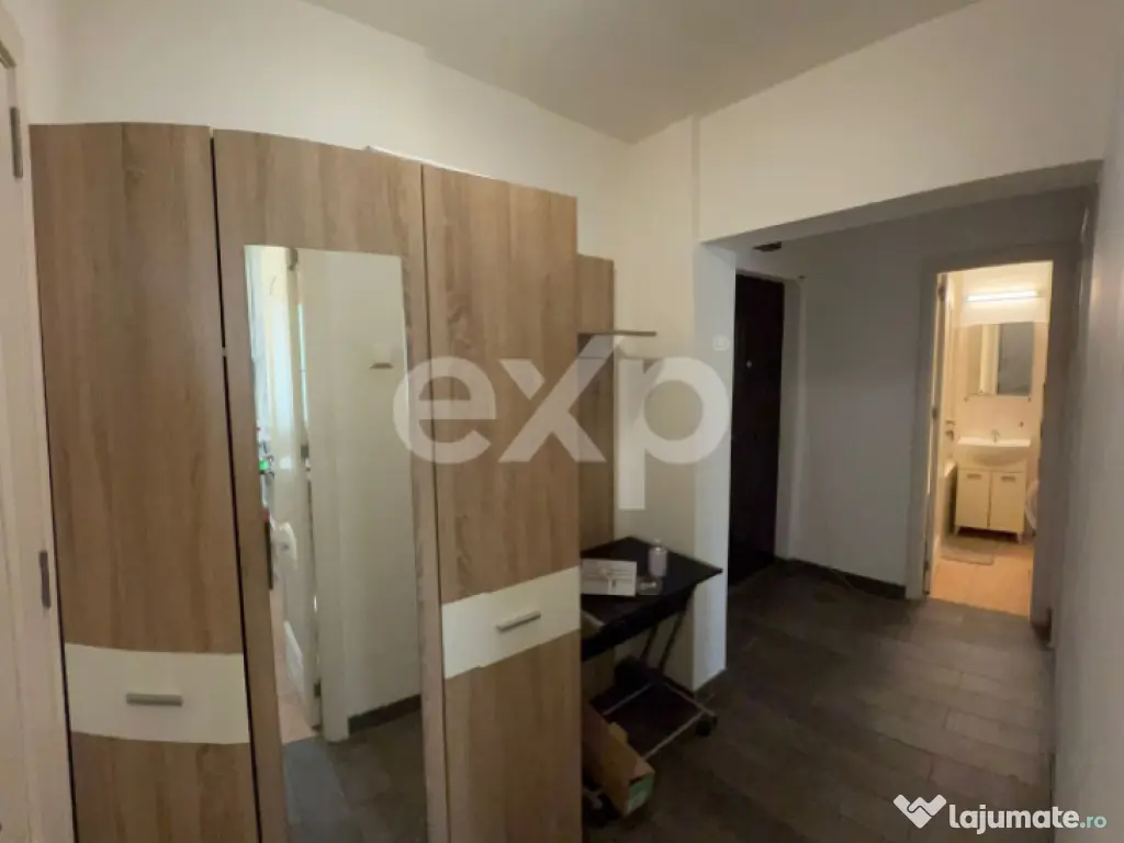 Garsonieră modernă | Parter | Subsol amenajat | Poziție e