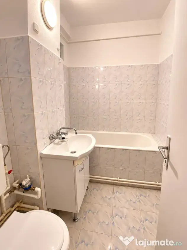 Apartament 3 camere | Decomandat | Casa de cultura | Parcare